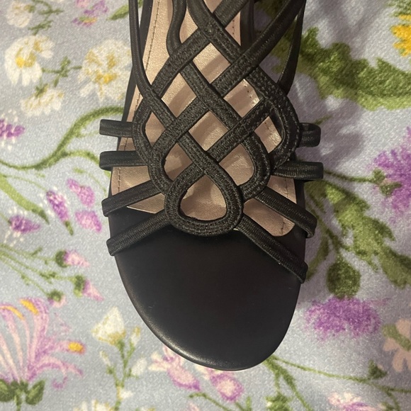 Impo Black Strappy Sandals 10 - Picture 11 of 16